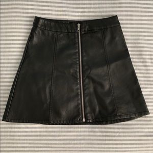 H&M Faux Leather Mini Skirt (never worn)